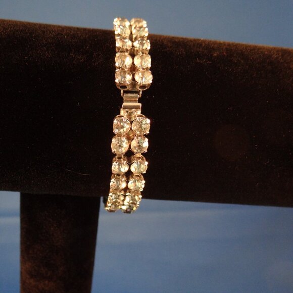 Vintage Rhinestone Bracelet - Picture 2 of 2